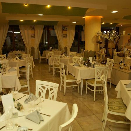 Hotel Fors Burgasz Kültér fotó